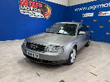 AUDI A6 3.0 i 