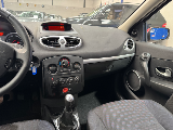 RENAULT Clio 1.2 i