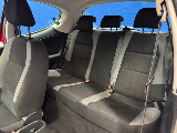 PEUGEOT 207 1.4 i 