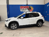 PEUGEOT 2008 1.2 i