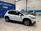 PEUGEOT 2008 1.2 i