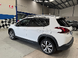 PEUGEOT 2008 1.2 i