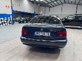 BMW 528 i A