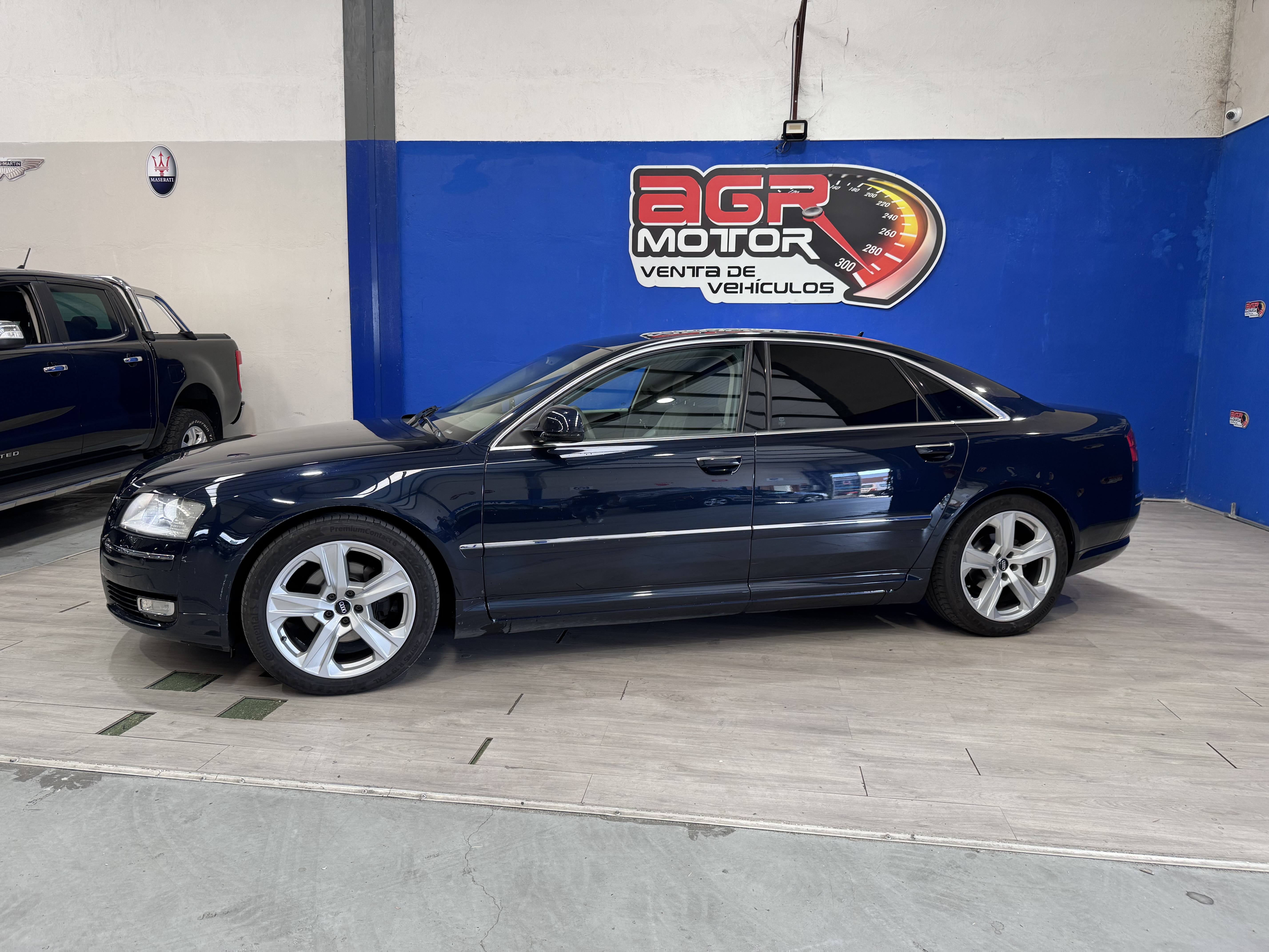 AUDI A8 3.0 tdi