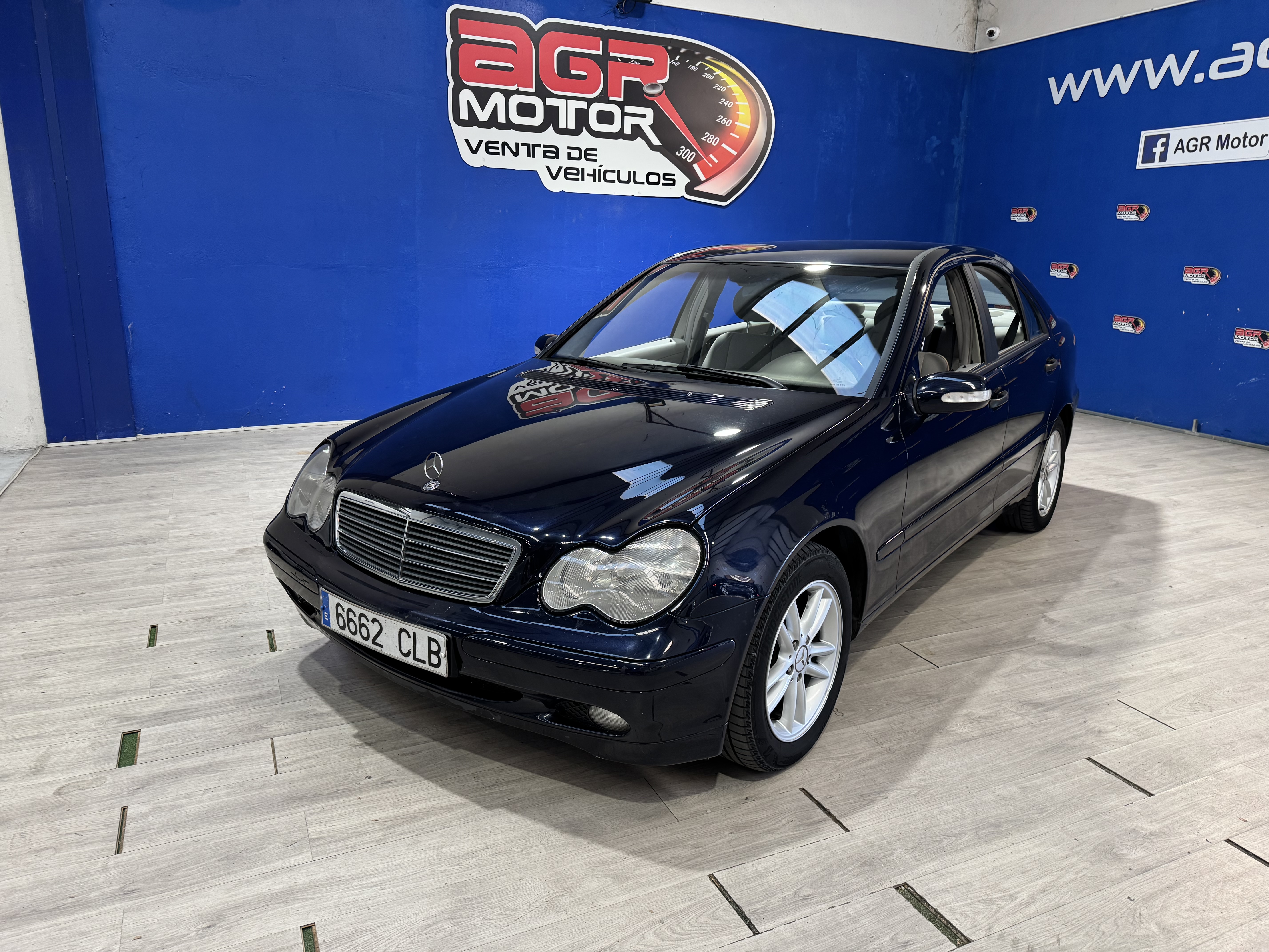 MERCEDES-BENZ C 220 cdi