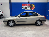 HYUNDAI. Elantra 1.6 i 